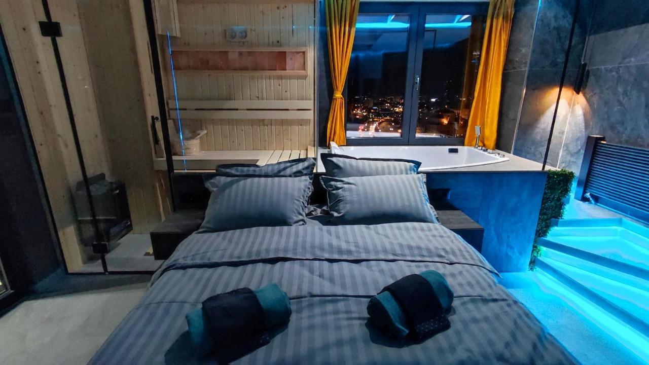 Pentlux - Spa Penthouse In The Heart Of สโกเปีย ภายนอก รูปภาพ