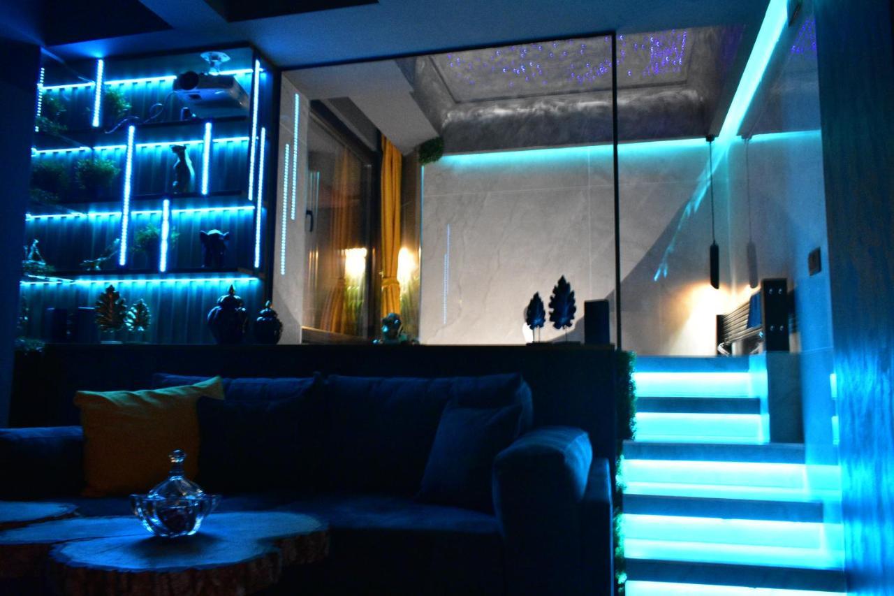 Pentlux - Spa Penthouse In The Heart Of สโกเปีย ภายนอก รูปภาพ