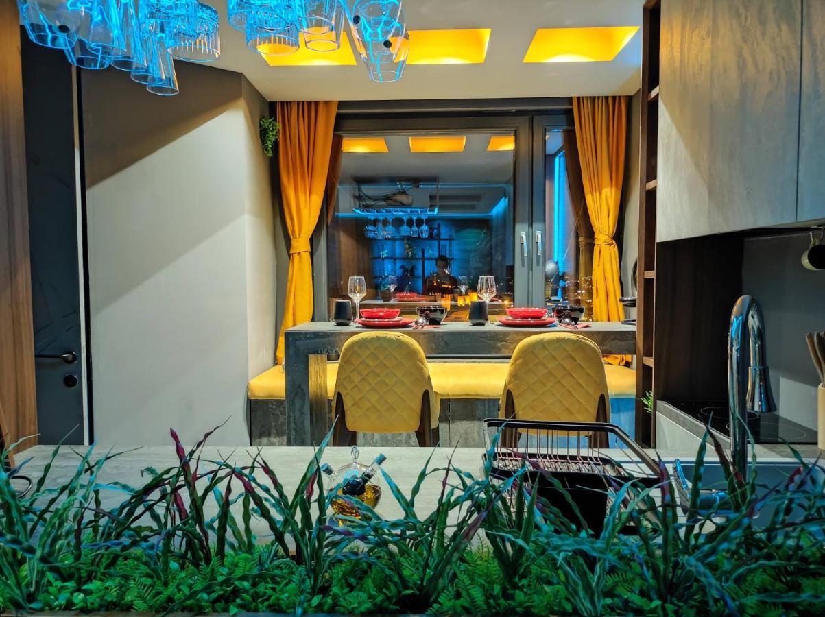 Pentlux - Spa Penthouse In The Heart Of สโกเปีย ภายนอก รูปภาพ