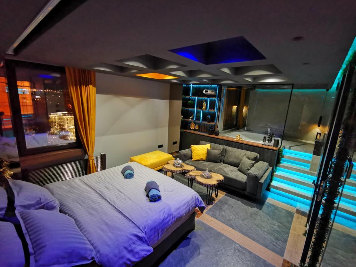 Pentlux - Spa Penthouse In The Heart Of สโกเปีย ภายนอก รูปภาพ