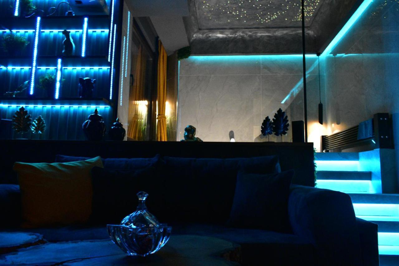 Pentlux - Spa Penthouse In The Heart Of สโกเปีย ภายนอก รูปภาพ