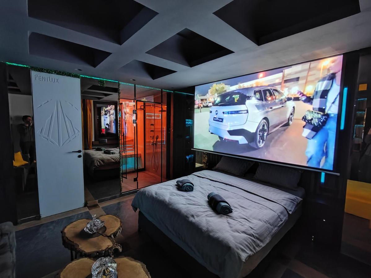 Pentlux - Spa Penthouse In The Heart Of สโกเปีย ภายนอก รูปภาพ