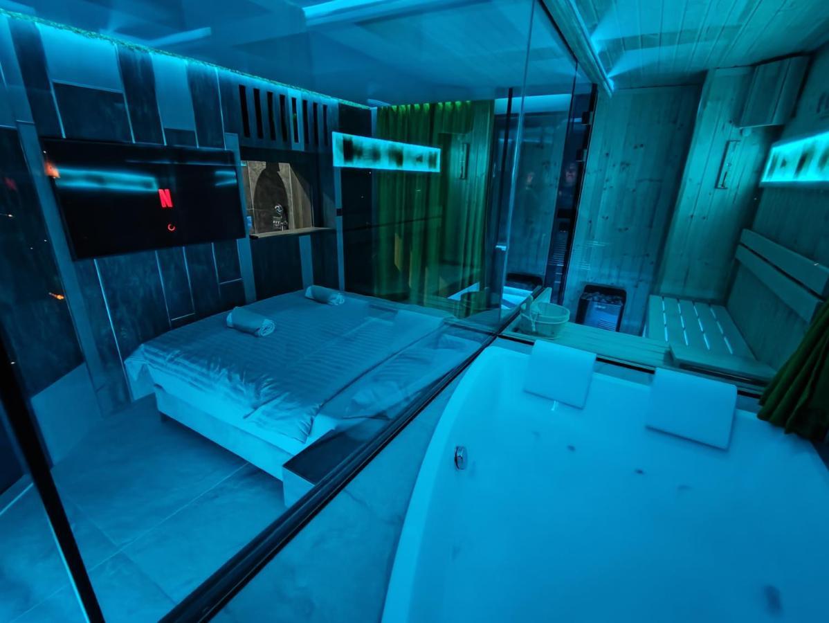 Pentlux - Spa Penthouse In The Heart Of สโกเปีย ภายนอก รูปภาพ