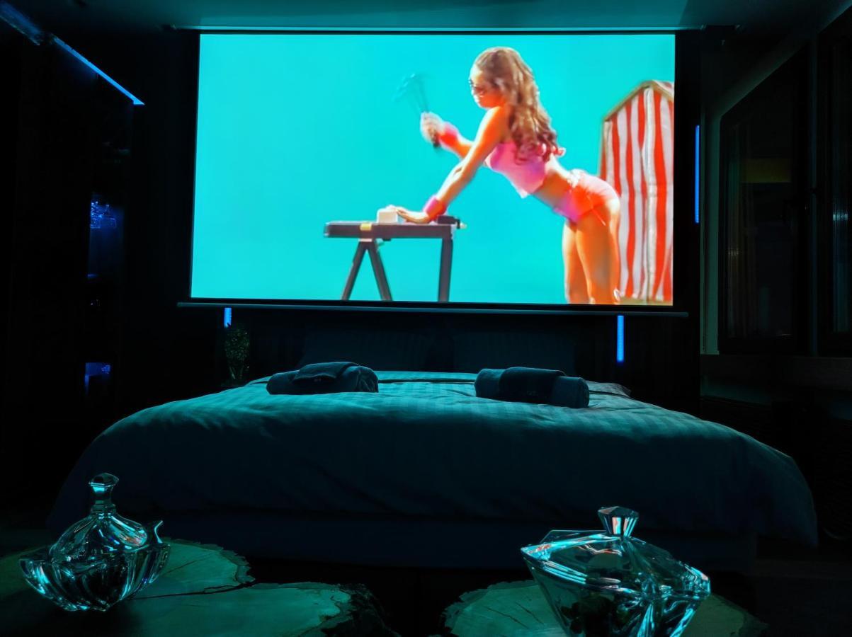Pentlux - Spa Penthouse In The Heart Of สโกเปีย ภายนอก รูปภาพ